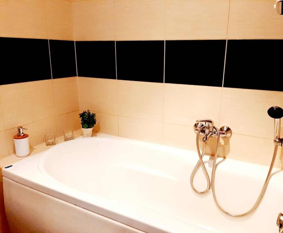 Apartment Apartament, Kielce, Targi, Centrum